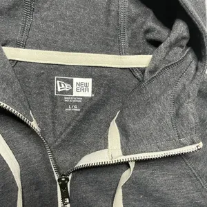 New - New Era - Women’s Grey Cotton Sueded Zipped Hoodie - Size Large thumbnail 10