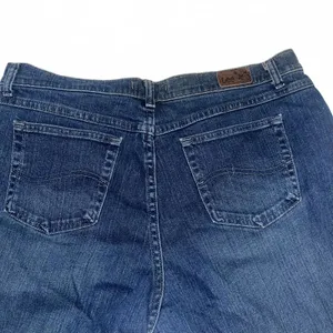 Lee Relaxed Bootcut At The Waist Classic Fit Womans Plus Size 16 Dark Denim Jean thumbnail 8
