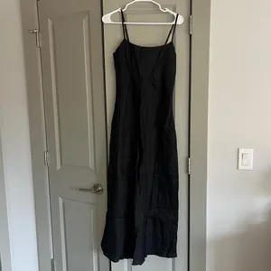 DISSH Lucia Linen Midi Dress thumbnail 3