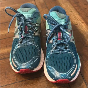 New Balance 260 Running Sneakers Size 8 with Breathable Mesh GUC thumbnail 1