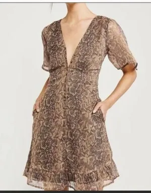 Abercrombie & Fitch Women’s Snake Skin Print Button-Up Mini Dress Size S thumbnail 1