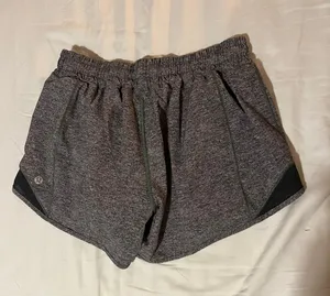 Lululemon Hotty Hot Shorts 4” thumbnail 2