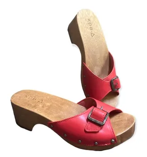 KDB Kelsi Dagger Brooklyn Red-Orange Wood Clogs Size 7 Excellent Condition thumbnail 1