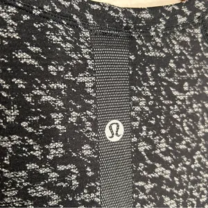 Lululemon Swiftly Tech Short Sleeve shirt 12 thumbnail 7