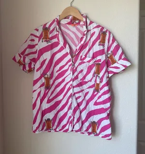 Vilagallo Jungle Dreams Pajama Top Size Small Pink thumbnail 1