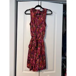 Evereve‎ Floral Print Sleeveless Tie Waist Midi Dress Women's Size M thumbnail 5
