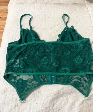 Live and let live Green Garter Corset Top ShopperBoard thumbnail 6
