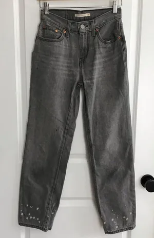 Levi’s Low Pro Straight Leg Jeans Women's Light Gray Wash 25‎ thumbnail 1