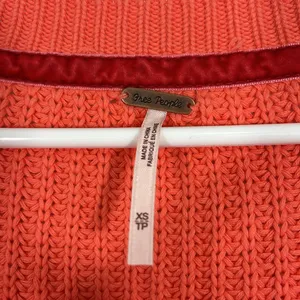 Free People XS Orange Damsel Cropped Bell Sleeve V-Neck Sweater thumbnail 7