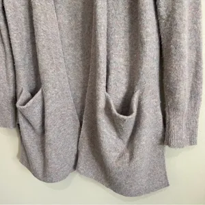 Madewell Kent Cardigan Sweater in Coziest Wool Yarn Heather Purple Pink Sz M thumbnail 5