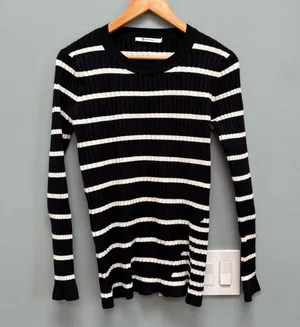 T by Alexander Wang Black Ivory Striped Fitted Rib Pullover Medium thumbnail 4