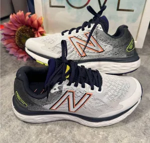 New Balance Fresh Foam 680 V7 Women's Running Shoes Size 9.5 Medium D thumbnail 1