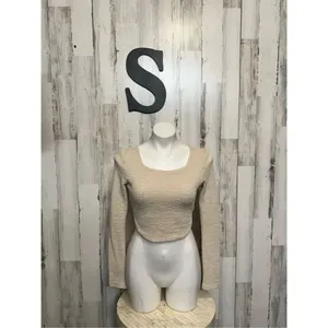 Tan long sleeve size small thumbnail 2