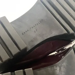 Zara Trafaluc Burgundy Patent Leather Tassel Loafers in EU 37 Women’s 7 Platform thumbnail 6