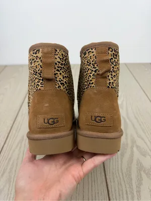 UGG Womens Classic Mini Speckles Boots US10 Chestnut w/ Black $170 thumbnail 7