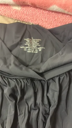 Shorts Gray Size L thumbnail 2