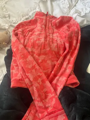 Lululemon Nulu Jacket thumbnail 2