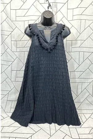 Vineyard Vines Smocked Ruffle Textured‎ Sleeveless Dress Black Womens Size Small thumbnail 1