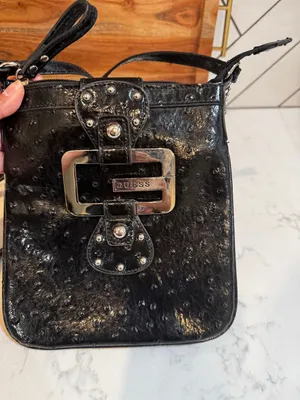GUESS crossbody black purse silver "G" logo buckle matching flower charm VTG thumbnail 1