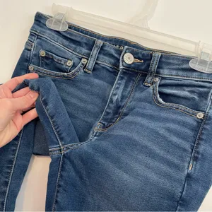 AMERICAN EAGLE Ne(x)t Level High-Waisted Jegging Soft Knit Hi-Rise Dark Ripped 4 thumbnail 11