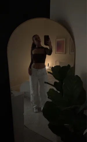 Amazon Brown Long Sleeve Crop Top thumbnail 3