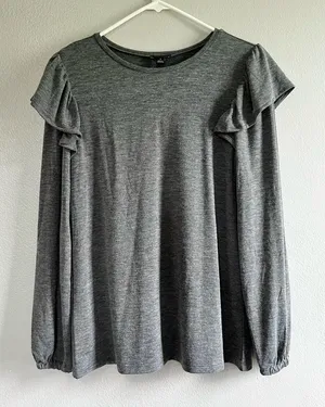 [Ann Taylor Factory] NWT Heather Gray Flutter Sleeve Long Sleeve Shirt thumbnail 1