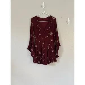 Free People Mini Dress Size 4 Burgundy Tan Floral Embroidery Bell Sleeve Boho thumbnail 3