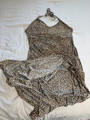 Leopard Print V-Neck‎ Slip Dress in Tan and Black thumbnail 7