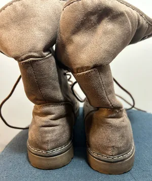 Women's warm boots with fur. Size 8. $36. Brown thumbnail 4