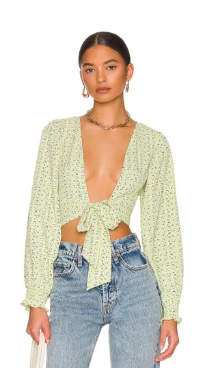 Revolve Top thumbnail 1