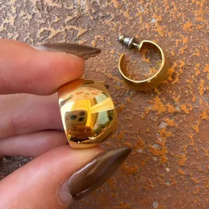 Target Vtg chunky Gold plated hoop earrings with a retro vibe #retro #timeless #basics thumbnail 3