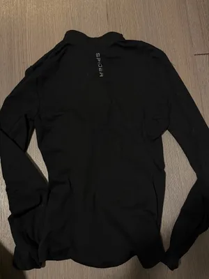 Athletic black top thumbnail 3