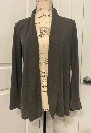 Open-Front Women’s Cardigan Sweater in Charcoal thumbnail 1