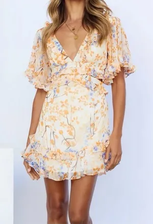 Hello molly frolic season Floral Ruffle V-Neck Mini Dress size 8 thumbnail 1