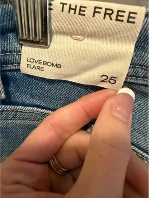 Free People Love Bomb Flare Jeans Size 25 NWT thumbnail 2