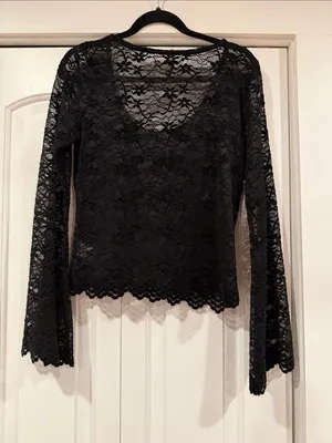 Idyllwind Russello Lace Long Bell Sleeve Top Black Lace Button-Front Shirt large thumbnail 5