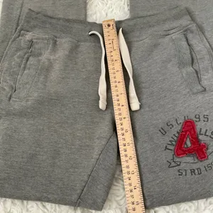 Urban Outfitters‎ Varsity Wide Leg Sweatpants Small Grey Excellent Joggers thumbnail 2