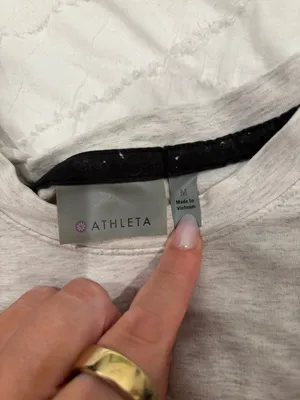 Athleta Cropped Top thumbnail 2