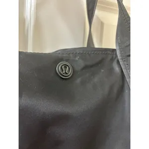 Lululemon Out of Range Black Duffle Overnight Gym Weekender Bag Unisex thumbnail 3