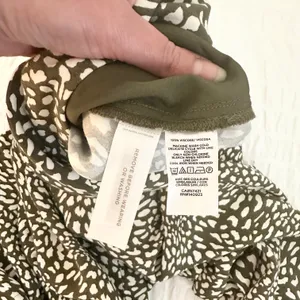 NWT LOFT Wide Leg Animal Print Pants thumbnail 8