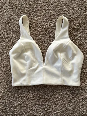Lulus White Deep V Sleeveless Structured Crop Top Bridal Party Bustier XS thumbnail 5
