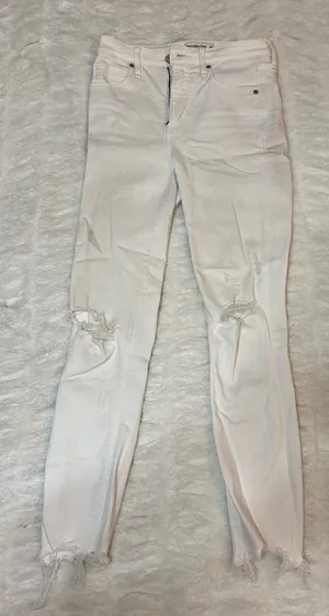 Abercrombie & Fitch - the super skinny ankle high-rise thumbnail 3
