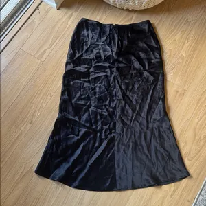 Reformation Black Satin Midi Skirt thumbnail 3