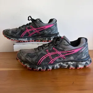 Asics Gel-Scram 2 Trail Running Shoes Womens 10 Grey Camo Pink T59AQ‎ Sneaker thumbnail 2