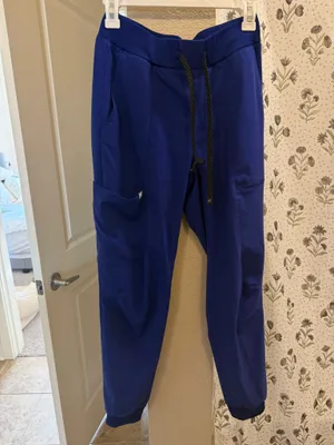 Fabletics Scrub Set thumbnail 6