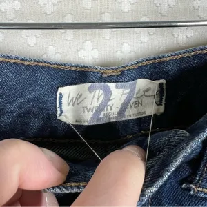 Free People We The‎ Free Dark Wash Pleated High Rise Mom Jeans thumbnail 4