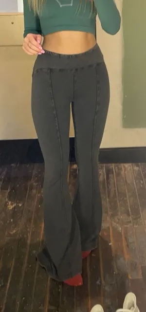 Urban Outfitters Leggings thumbnail 1