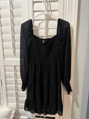 Boutique dress thumbnail 1