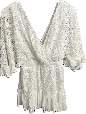 White‎ Lace V-Neck Romper with Smocked Waist thumbnail 1