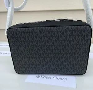 MK JST LG EW Crossbody Signature Black thumbnail 3